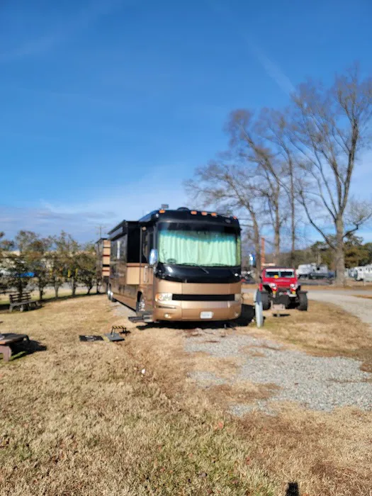 Richmond Family, Morale, Welfare and Recreation RV Camp 5