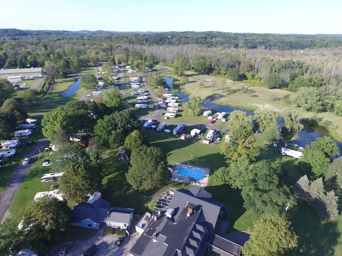 Whispering Winds Rv & Fun Center 1