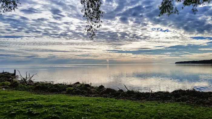 Hughes Marina & Campground 1