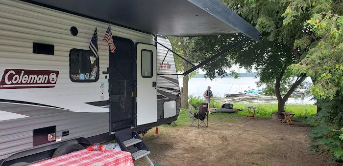 McLear's Cottage Colony and Campground 3