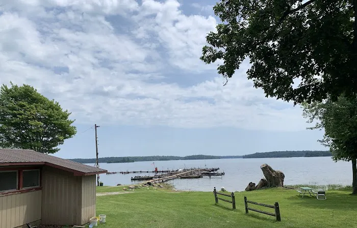 McLear's Cottage Colony and Campground 2