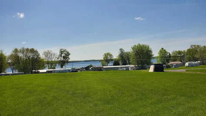 The Lake Club at Black Lake 6