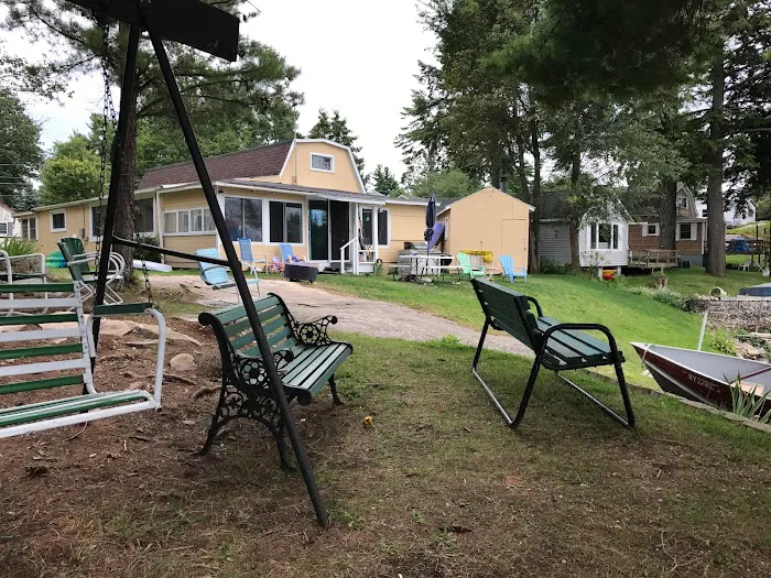 River Rock Cottages 7