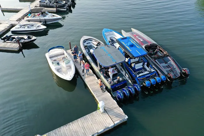 Swan Bay Resort & Marina 8