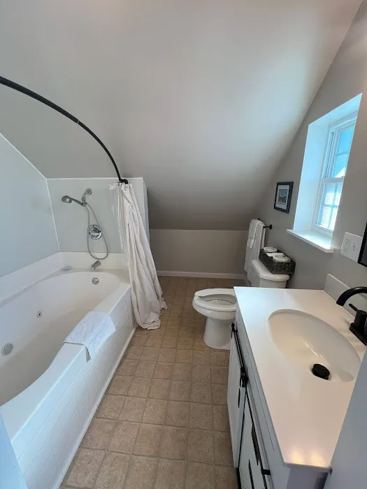 Swan Bay Resort & Marina 9