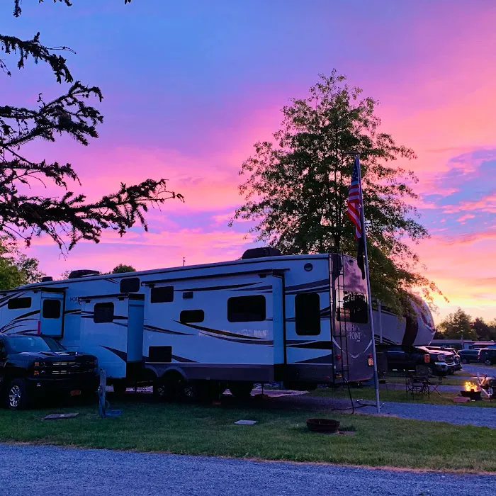 1000 Islands Campground 1