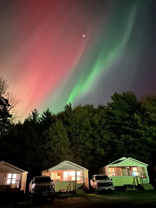 Mil's Motel & Cottages 5