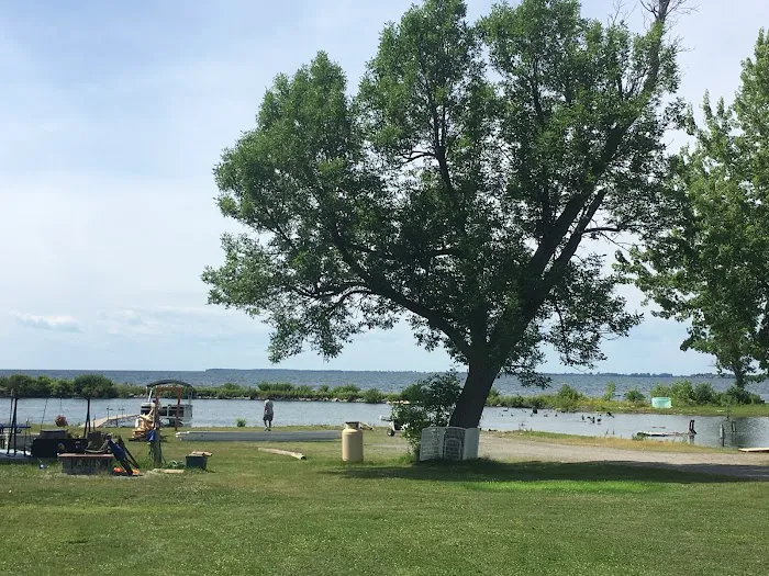 Hidden Harbor Campground and Marina 3