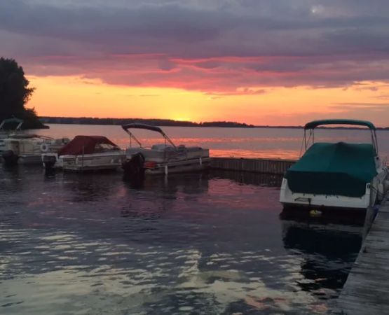 Thousand Islands Marina