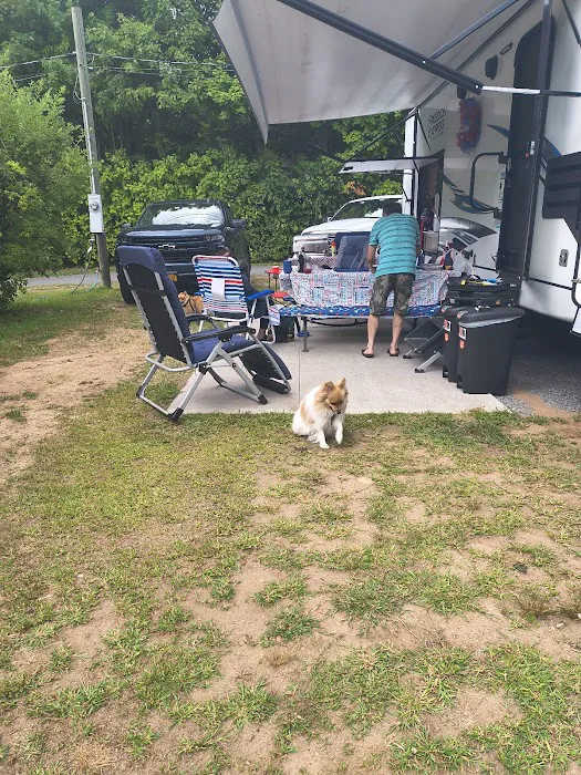 Merry Knoll Campground 7