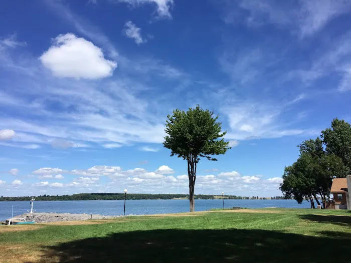 Island Shadows Mobile Home Park 5