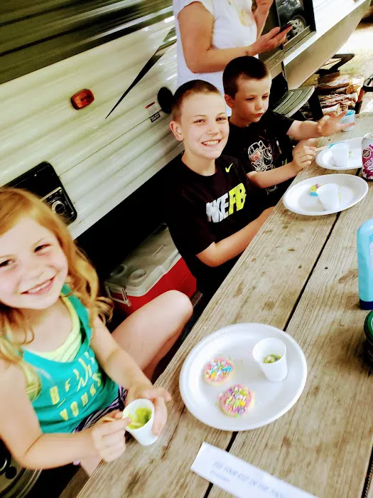 Rest-N-Nest Campground 8