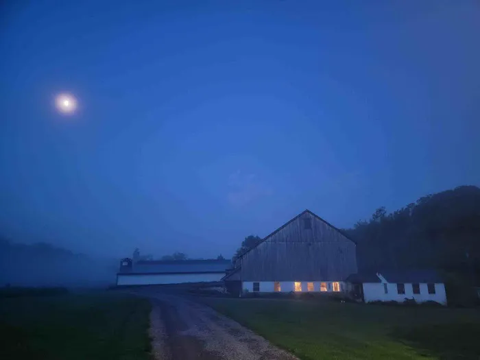 Glamping Clear Spring Maryland 3-Cabin Campground 0