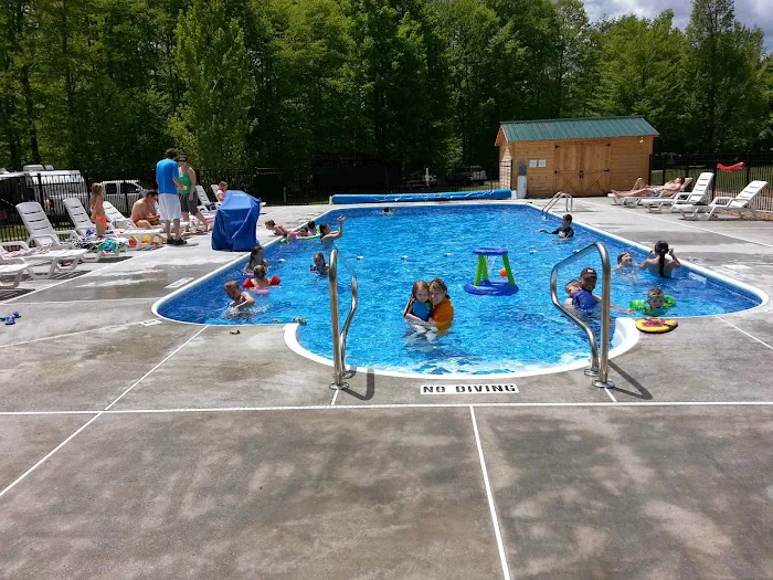 Forest Ridge Cabins and Campgrounds 3