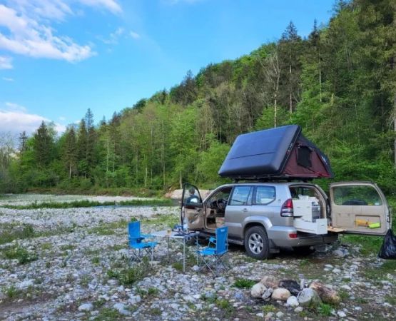 How to Camp Without Overpacking or Forgetting Essentials: A Practical Guide