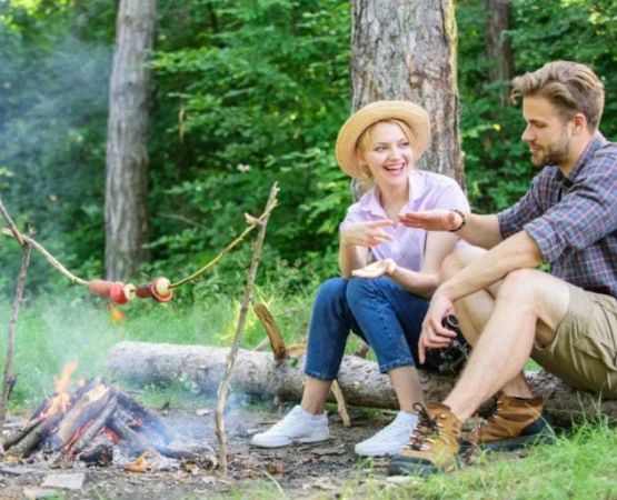 Camping Tips for Couples Who Have Never Camped Together