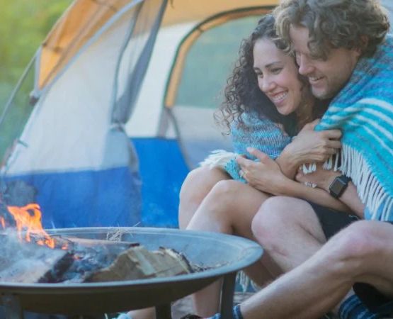 How to Plan a Romantic Camping Getaway: A Complete Guide