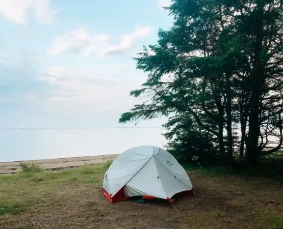 25 Beginner Camping Tips That Will Help You Feel Confident and Prepared for Any Situation