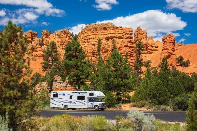 The Ultimate Guide to RV Parks in the United States: How to Choose the Best Place for Your Next Trip