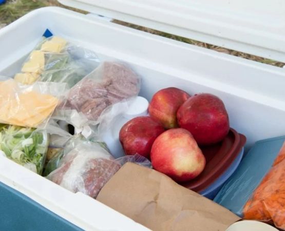 How to Prevent Food Spoilage While Camping Without a Refrigerator